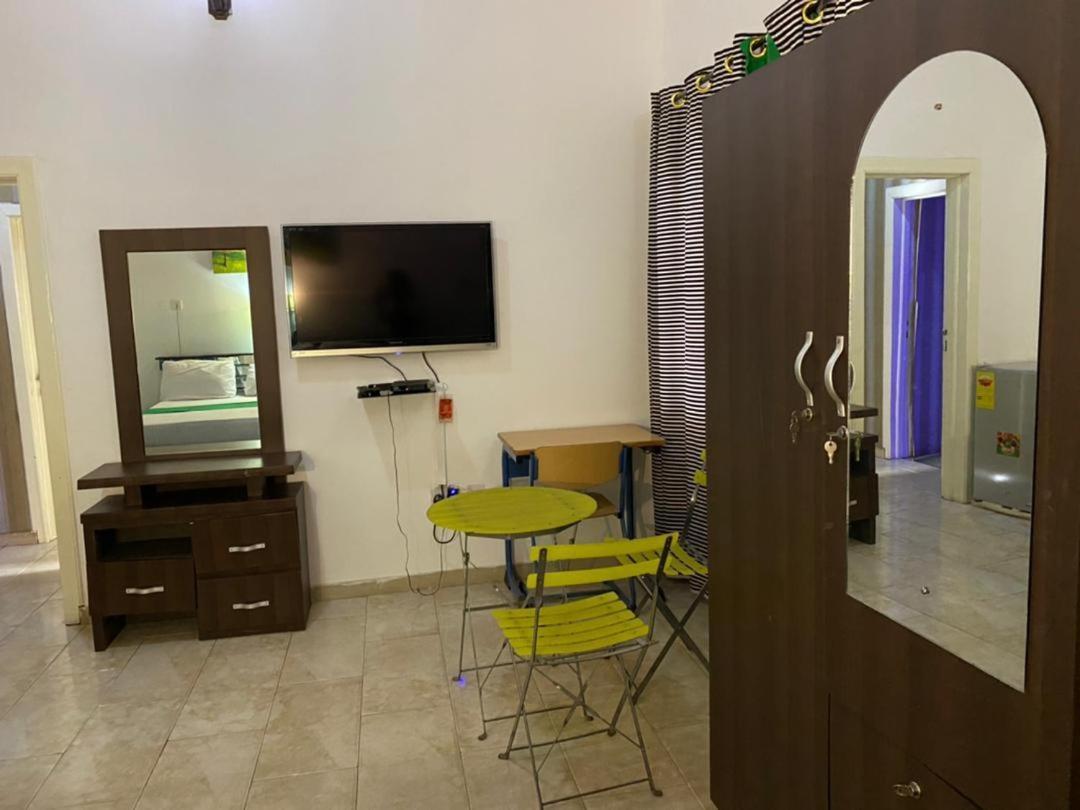 Hgl Guest House Ист-Легон Экстерьер фото
